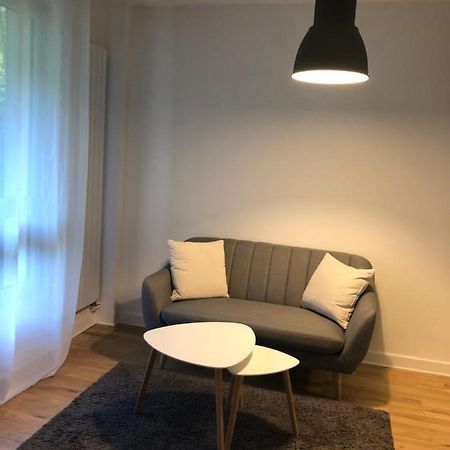 Tres Beau Studio Neuilly-sur-Seine Exterior foto