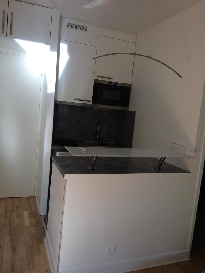 Tres Beau Studio Neuilly-sur-Seine Exterior foto